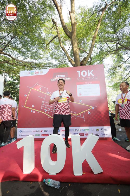 Race photo from Kediri Half Marathon 2024