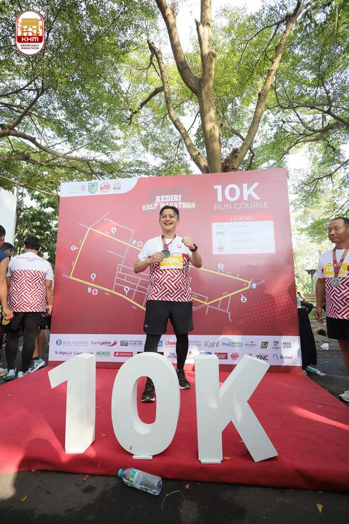 Race photo from Kediri Half Marathon 2024