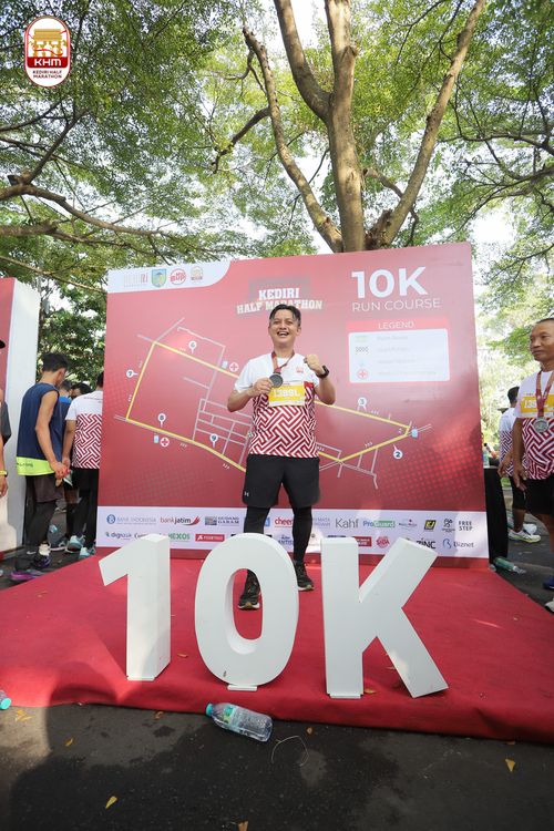 Race photo from Kediri Half Marathon 2024