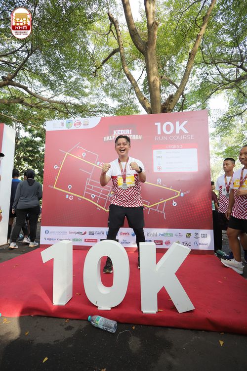 Race photo from Kediri Half Marathon 2024