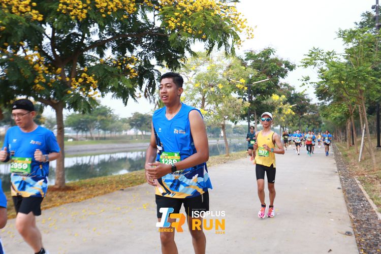 Race photo from ISOPlus Run 2024 Jakarta