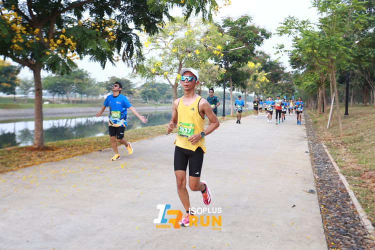 Race photo from ISOPlus Run 2024 Jakarta