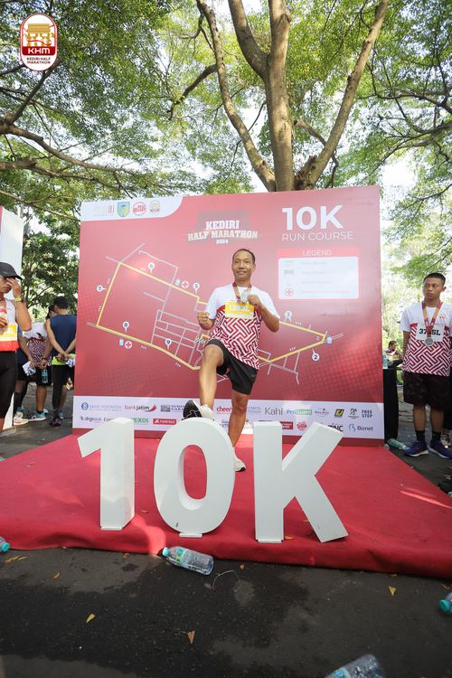 Race photo from Kediri Half Marathon 2024