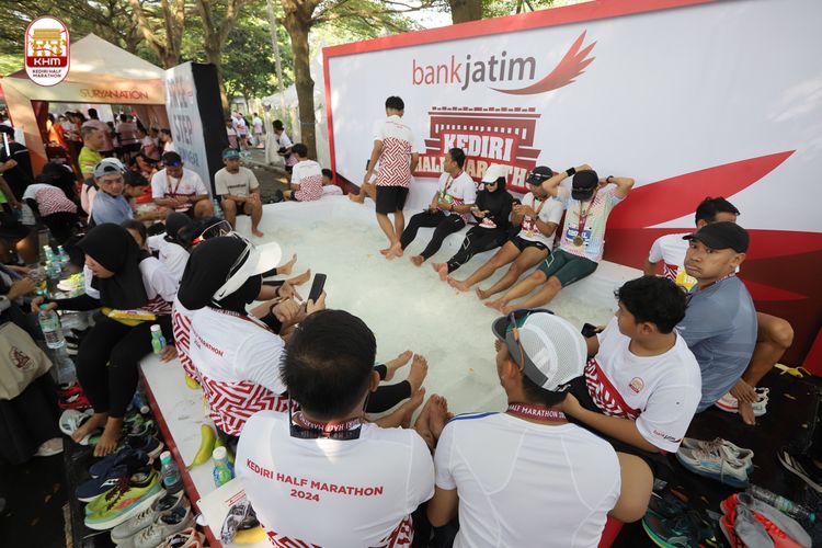 Race photo from Kediri Half Marathon 2024