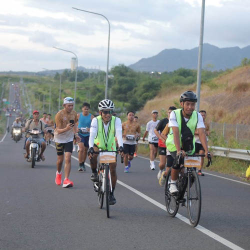 Race photo from KEDIRI HALF MARATHON 2026