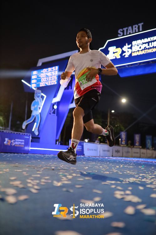 Race photo from SURABAYA ISOPLUS MARATHON 2025
