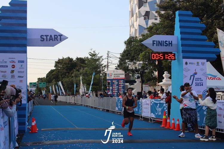 Race photo from Jabar Run 10K 2024