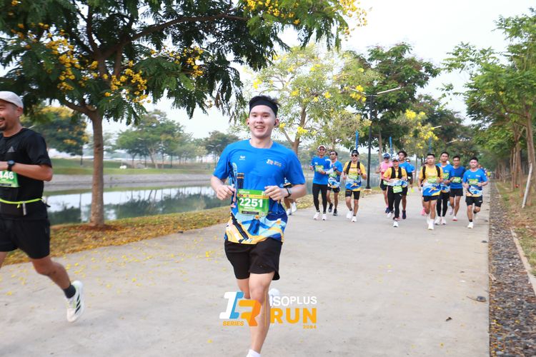 Race photo from ISOPlus Run 2024 Jakarta