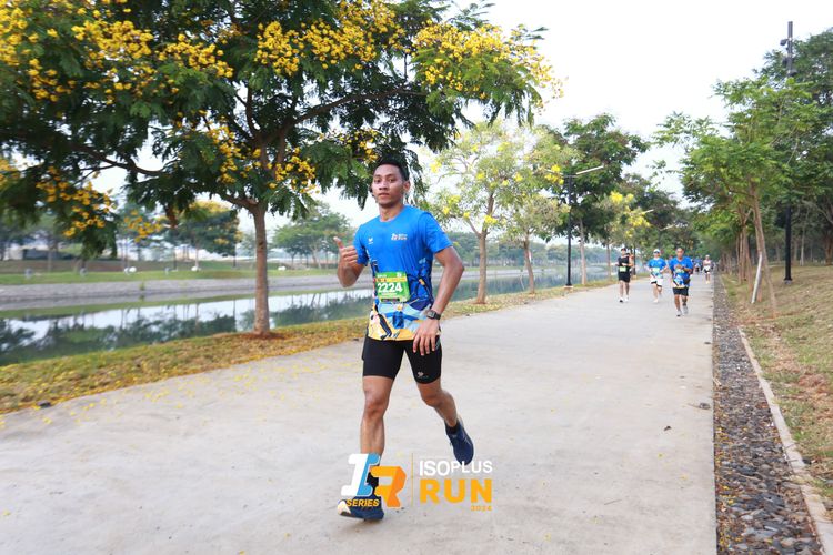 Race photo from ISOPlus Run 2024 Jakarta