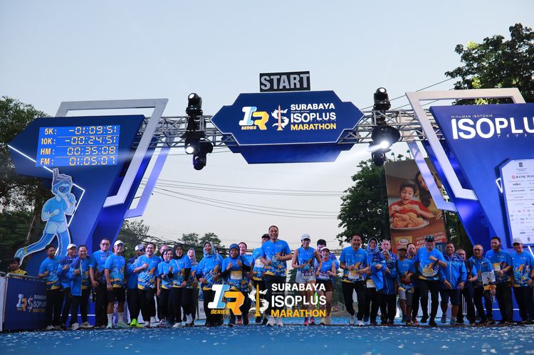 Race photo from SURABAYA ISOPLUS MARATHON 2025