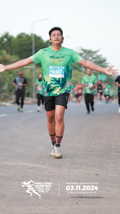 Race photo from Arutmin Borneo Run 2024