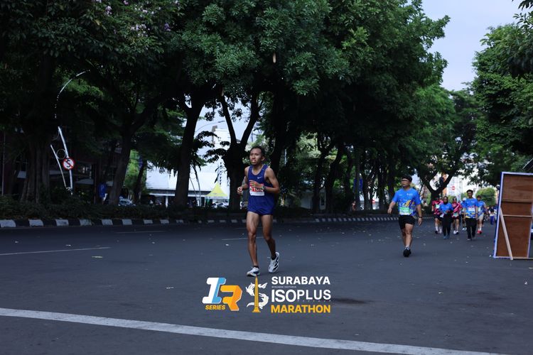Race photo from SURABAYA ISOPLUS MARATHON 2025