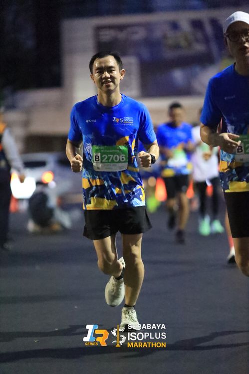 Race photo from SURABAYA ISOPLUS MARATHON 2025