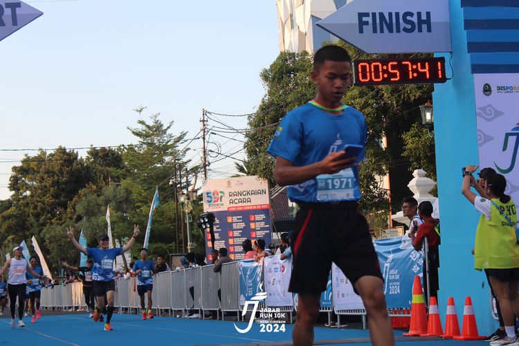 Race photo from Jabar Run 10K 2024
