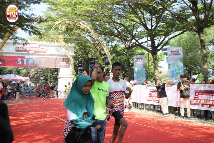 Race photo from Kediri Half Marathon 2024