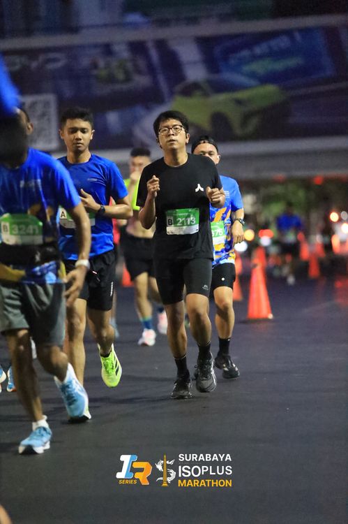Race photo from SURABAYA ISOPLUS MARATHON 2025