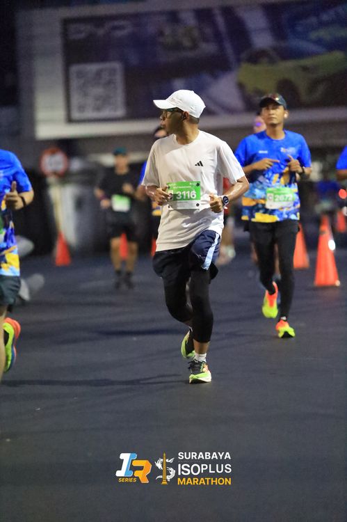 Race photo from SURABAYA ISOPLUS MARATHON 2025
