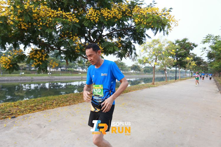 Race photo from ISOPlus Run 2024 Jakarta