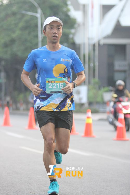 Race photo from Isoplus Run 2024 Surabaya