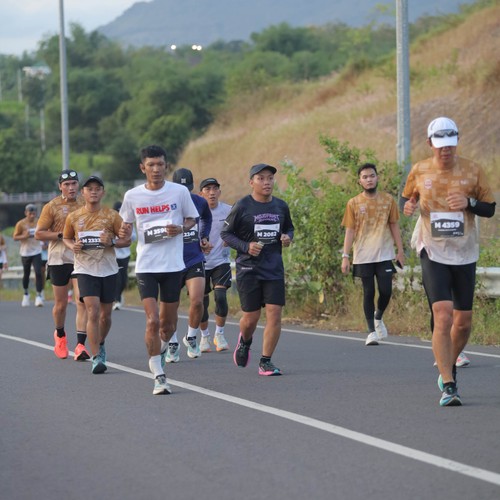 Race photo from KEDIRI HALF MARATHON 2026