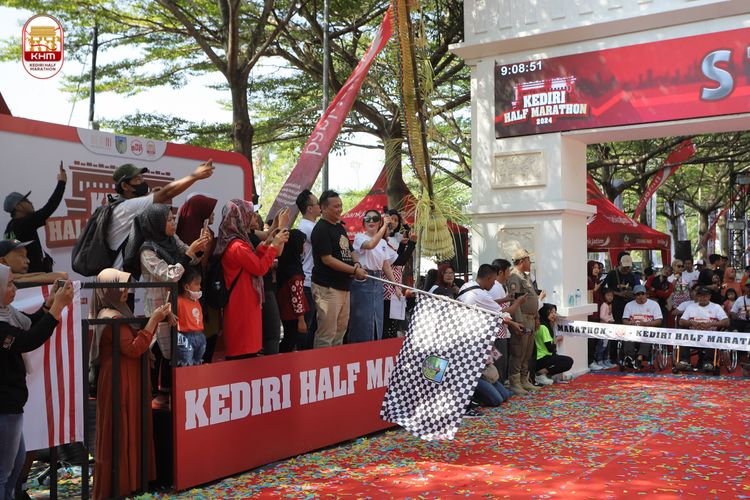 Race photo from Kediri Half Marathon 2024