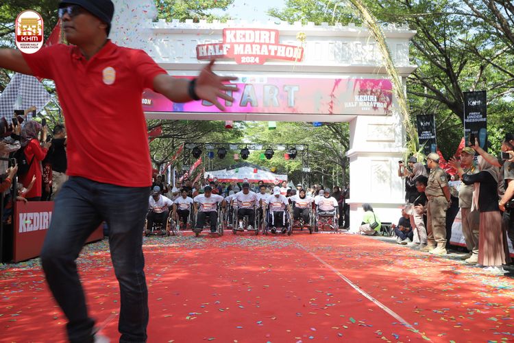 Race photo from Kediri Half Marathon 2024