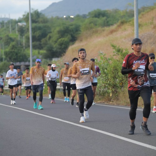 Race photo from KEDIRI HALF MARATHON 2026