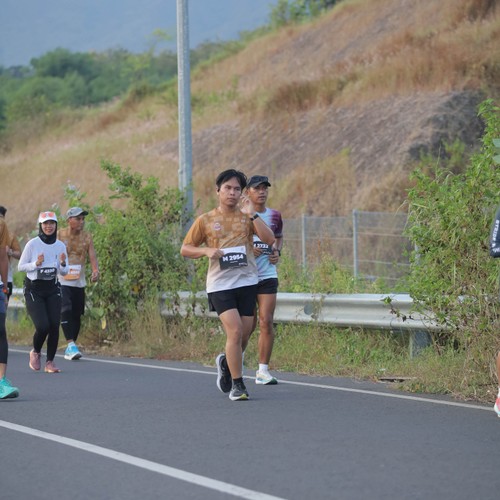Race photo from KEDIRI HALF MARATHON 2026