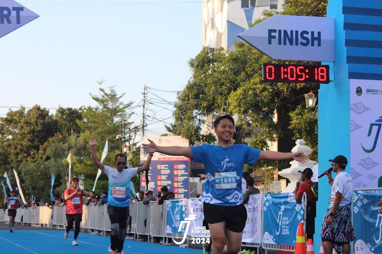 Race photo from Jabar Run 10K 2024