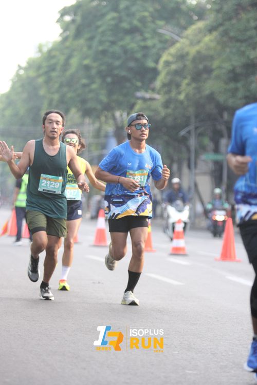 Race photo from Isoplus Run 2024 Surabaya