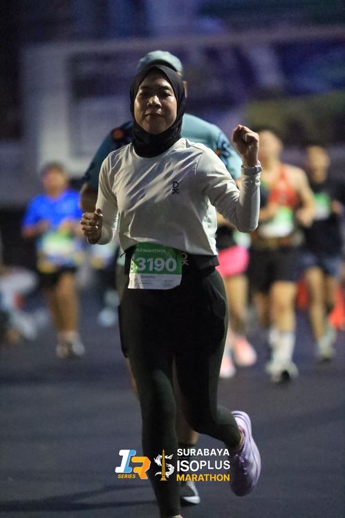 Race photo from SURABAYA ISOPLUS MARATHON 2025