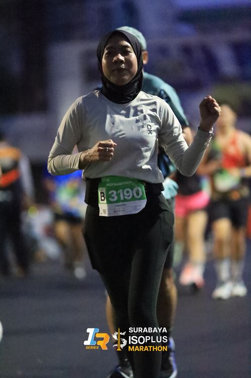 Race photo from SURABAYA ISOPLUS MARATHON 2025