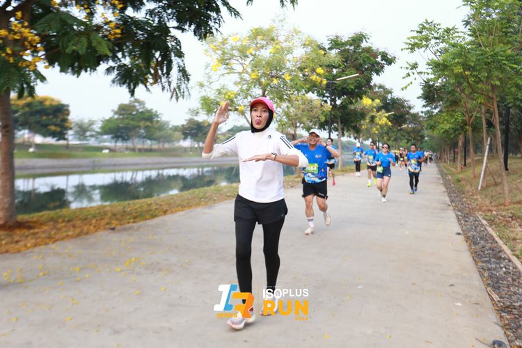 Race photo from ISOPlus Run 2024 Jakarta