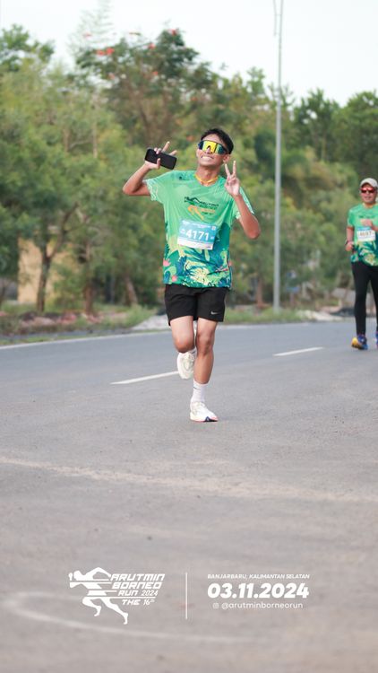 Race photo from Arutmin Borneo Run 2024