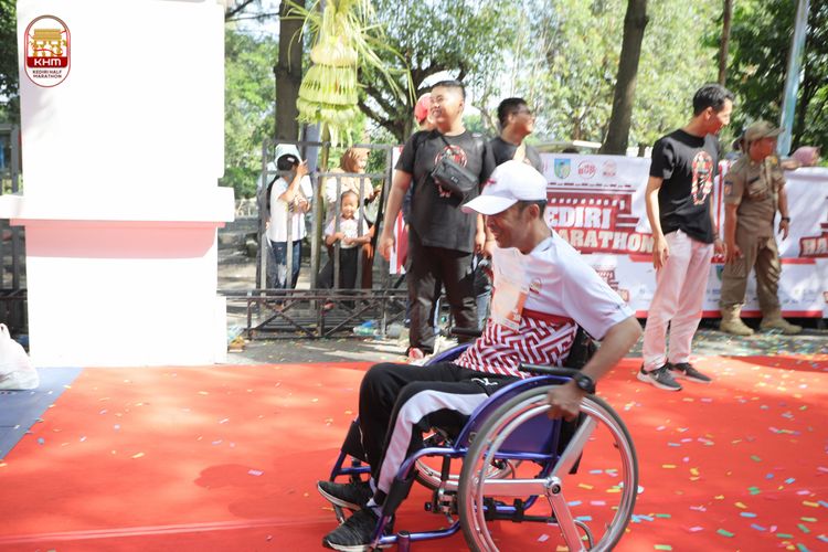Race photo from Kediri Half Marathon 2024