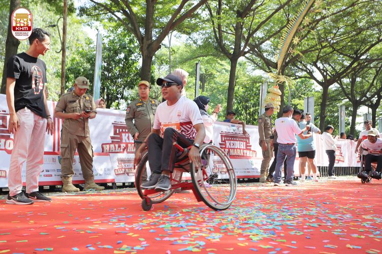 Race photo from Kediri Half Marathon 2024