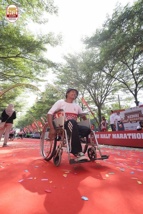 Race photo from Kediri Half Marathon 2024