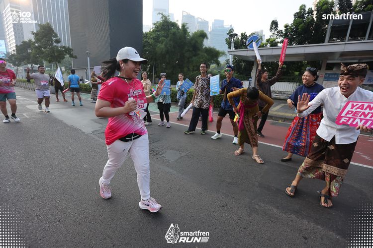 Race photo from Smartfren Run 2025 