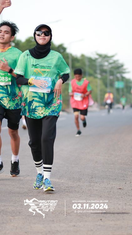 Race photo from Arutmin Borneo Run 2024