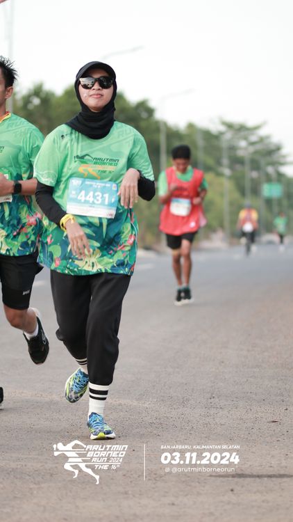 Race photo from Arutmin Borneo Run 2024