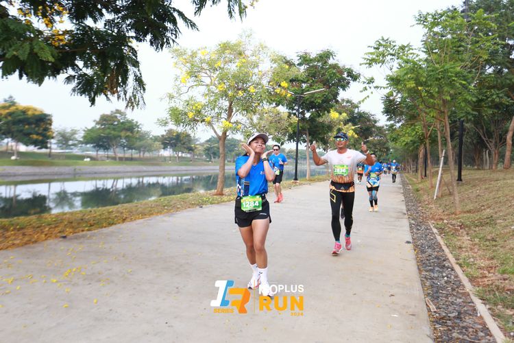 Race photo from ISOPlus Run 2024 Jakarta
