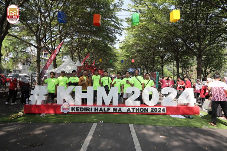 Race photo from Kediri Half Marathon 2024