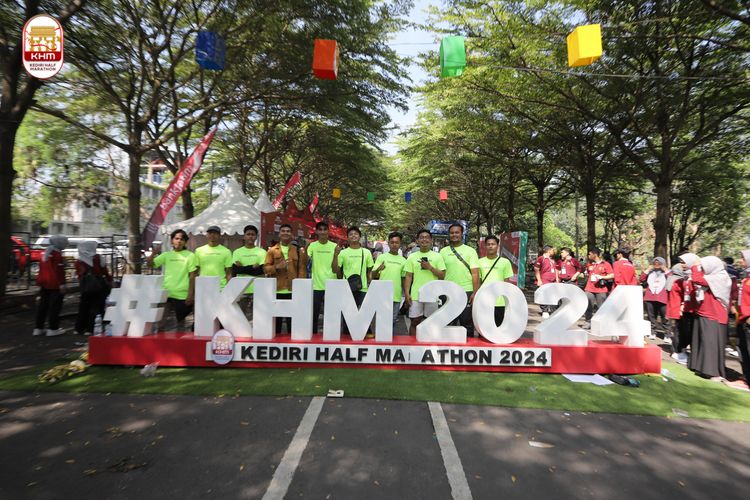 Race photo from Kediri Half Marathon 2024