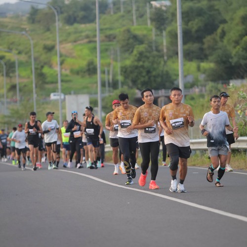Race photo from KEDIRI HALF MARATHON 2026