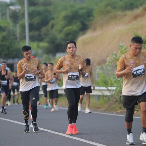 Race photo from KEDIRI HALF MARATHON 2026