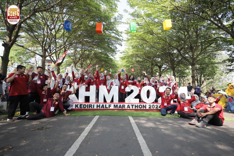 Race photo from Kediri Half Marathon 2024