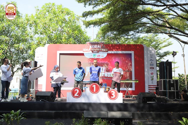Race photo from Kediri Half Marathon 2024