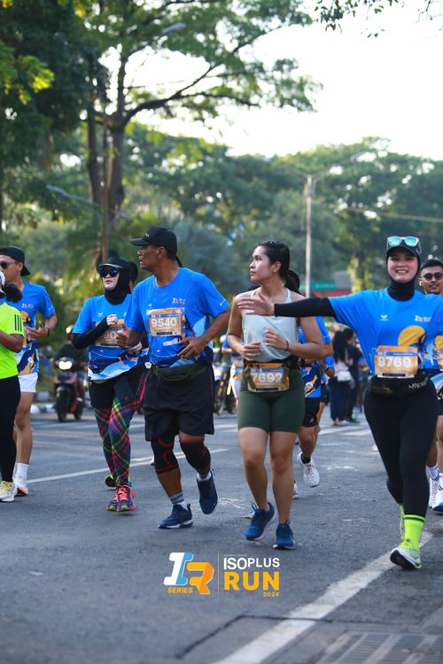 Race photo from Isoplus Run 2024 Surabaya