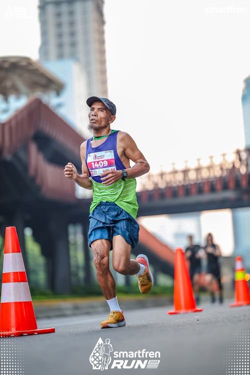 Race photo from Smartfren Run 2025 