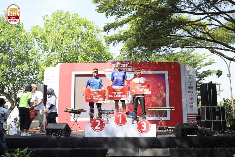 Race photo from Kediri Half Marathon 2024
